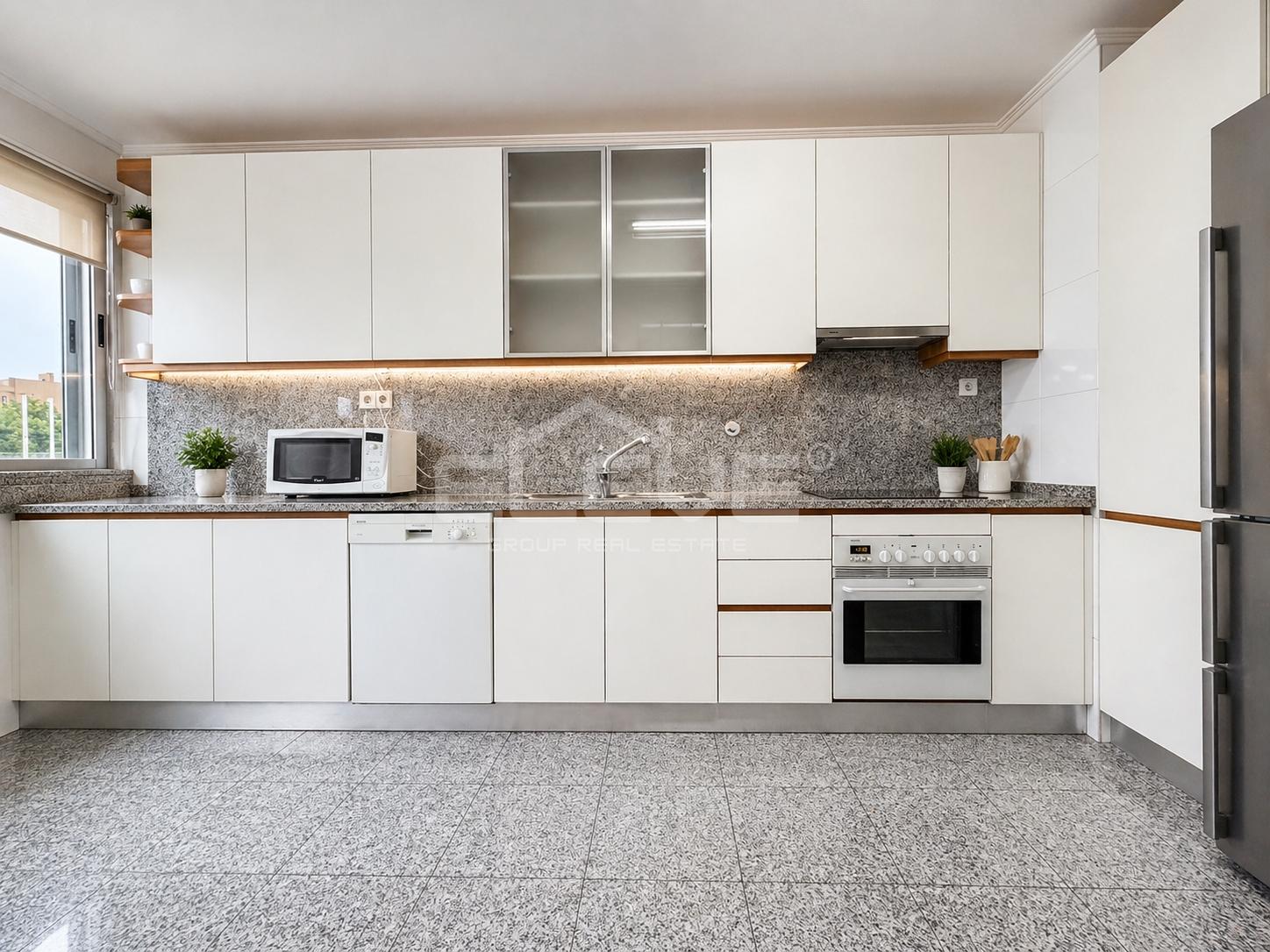 Excelente Apartamento T3 Santo Ovideo - Gaia