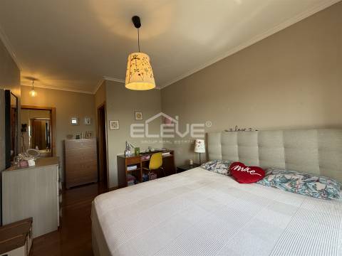 Excelente T2 Condomínio Reservado Vila Deste