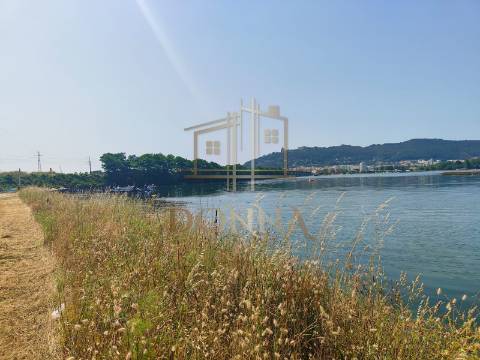 Terreno Para Construção  Venda em Darque,Viana do Castelo