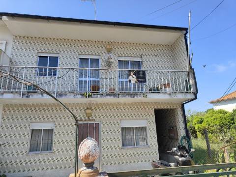 Moradia Geminada T3 Venda em Darque,Viana do Castelo
