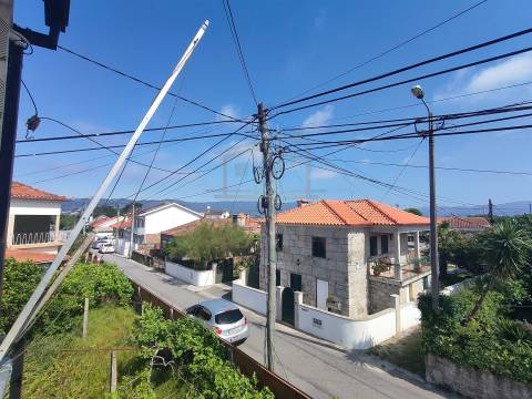 Moradia Geminada T3 Venda em Darque,Viana do Castelo