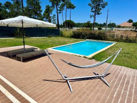 QUINTA COM TERRENO DE 2.95HA EM AO LADO DO SITIO DO PICÃO