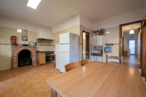 Andar de Moradia à venda em Corroios