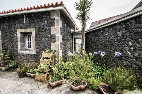 Moradia Isolada T4 Venda em Feteira,Angra do Heroísmo