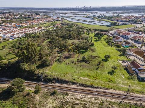 Oportunidade Única Para Investidores! Lote de Terreno Urbano com PIP aprovado, Setúbal