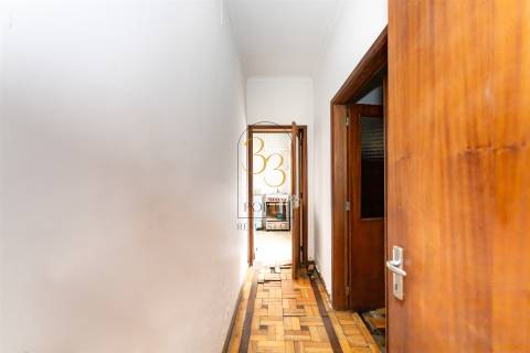 Fantástica Moradia T3 com Logradouro Foz do Douro - Porto