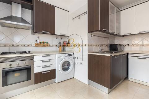 Fabuloso T2 na  Vila Serena - Pinhal Novo