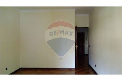 Prédio T0 para venda