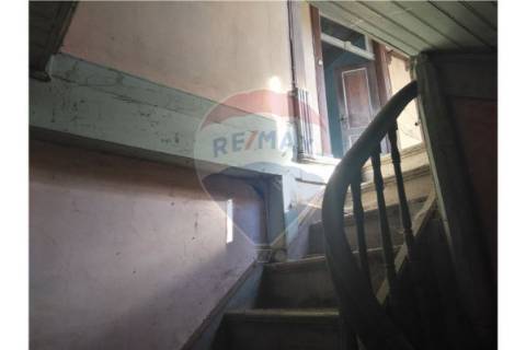 Moradia T0 para venda