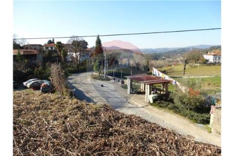 Moradia T0 para venda