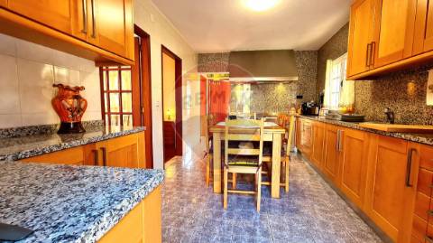 Outros - Habitação T2 para venda