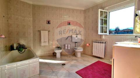 Outros - Habitação T2 para venda