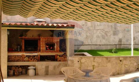 Outros - Habitação T2 para venda