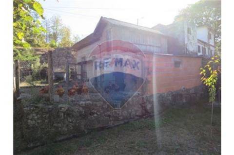 Moradia T0 para venda