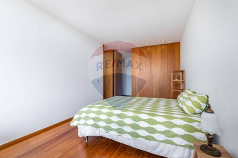 Moradia T4 para venda