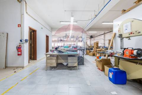 Outros - Comercial  para venda