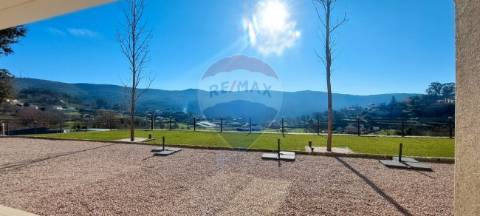 Moradia T7 para venda