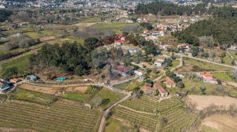 Moradia T4 para venda