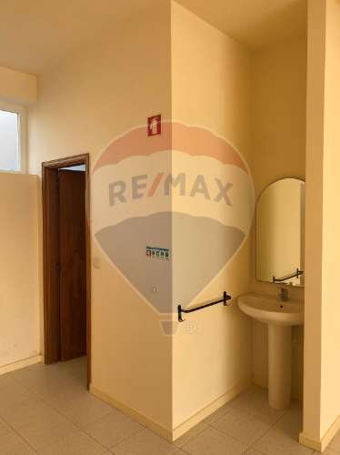 Loja  para arrendamento