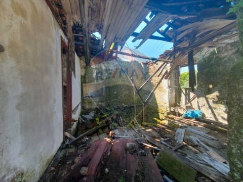 Moradia T0 para venda