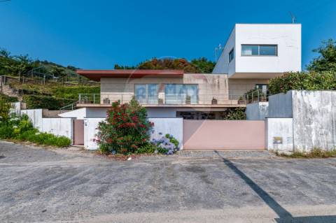 Moradia T3 para venda