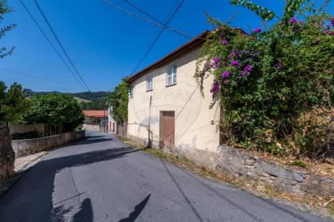 Moradia T0 para venda