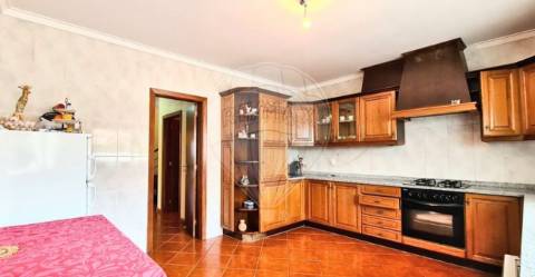 Moradia T3 para venda