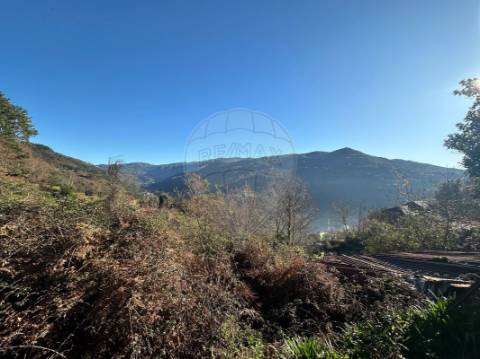 Moradia T3 para venda