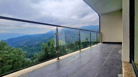 Moradia T2 para venda