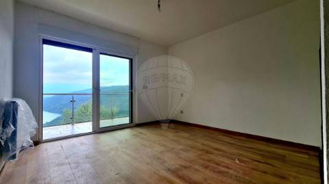 Moradia T2 para venda