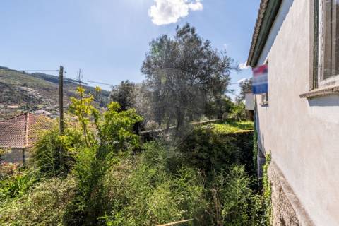 Moradia T5 para venda