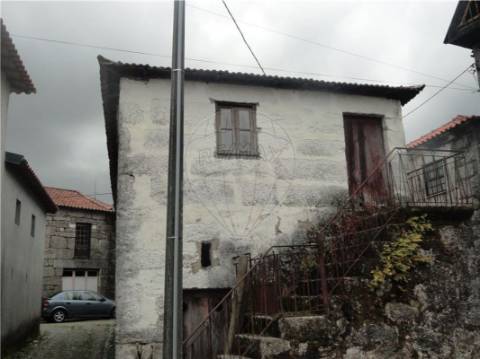 Moradia T2 para venda