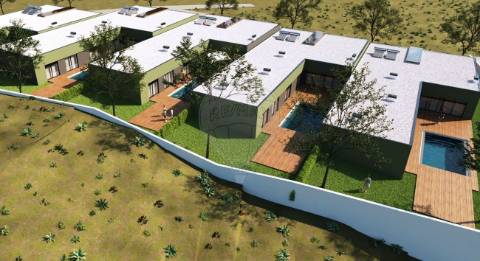 Moradia T4 para venda