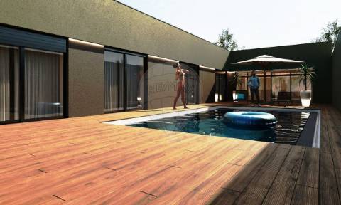 Moradia T4 para venda