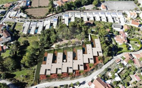 Moradia T4 para venda