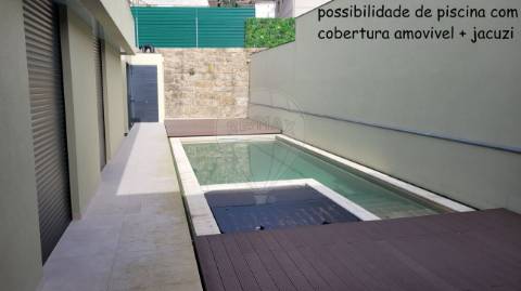 Moradia T4 para venda