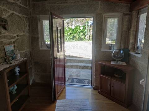 Moradia T2 para arrendamento