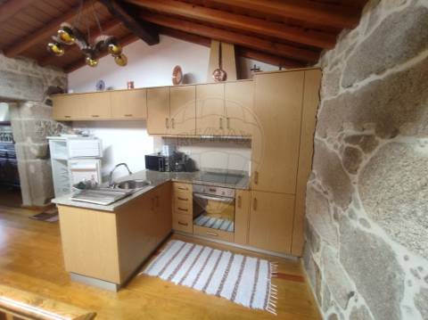 Moradia T2 para arrendamento