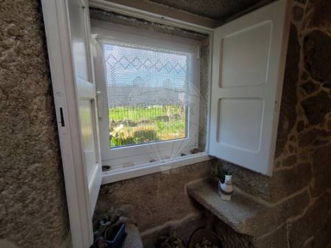 Moradia T2 para arrendamento