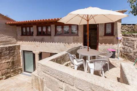 Moradia T2 para arrendamento