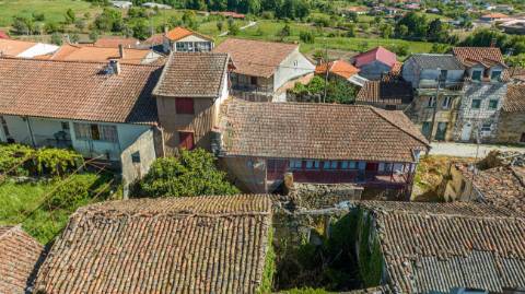 Moradia T4 para venda