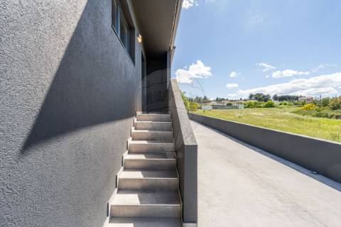 Moradia T3 para venda