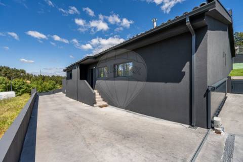 Moradia T3 para venda