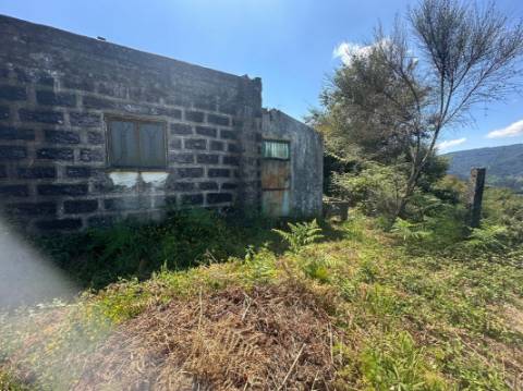 Moradia T1 para venda