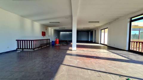 Outros - Comercial  para venda