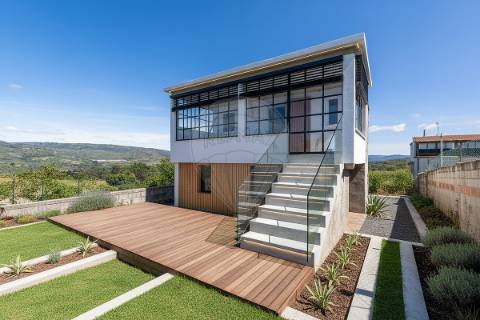 Moradia T3 para venda