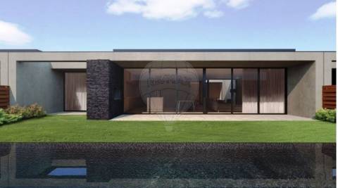 Moradia T4 para venda