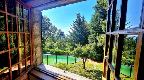 Moradia T5 para venda