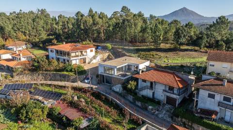 Moradia T3 para venda