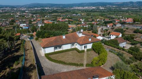 Moradia T3 para venda